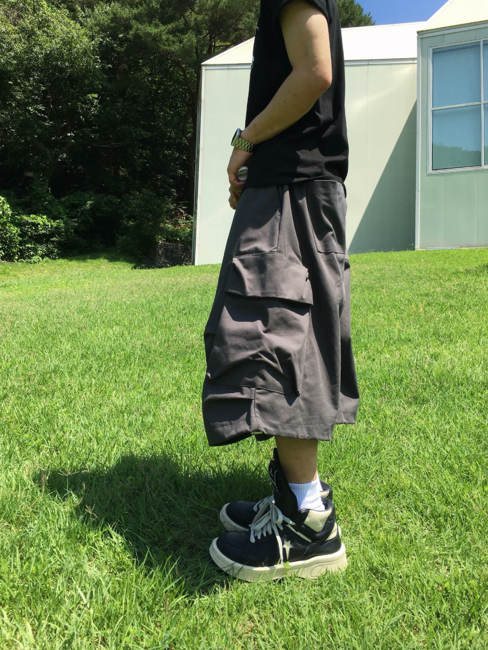 【DISCERNMENT】Mad Pintuck Bermuda Cargo Pants DISCERNMENT (ディーサーメント) - マッドピンタックバミューダ