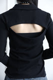 Back slit button turtleneck