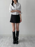 Minute Two-Pocket Pintuck Crop Shirt