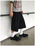 Kami CN Pintuck Keyring Bermuda Pants