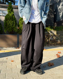 Para one-tuck slacks