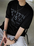 Compass letter half T-shirt