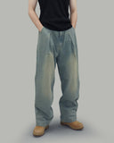 Sand one-tuck denim pants