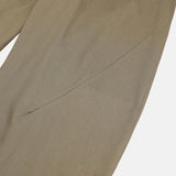 Beams Dart Curved Pants