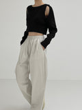 Forming double hole crop knit