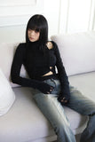 String hole turtleneck top