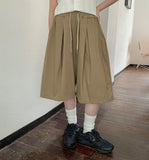 Coal Pintuck Cotton Banding Bermuda Pants