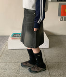 Dumpy Washed Denim Midi Skirt