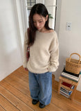 Nayu Hairy Lip Neck Loose Knit