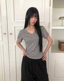 Moent 3-Neck Short Sleeve T-Shirt