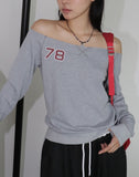 Linbu 78 Patch Off-Shoulder Pile Sweatshirt