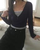 [Brushed] Koming lace ribbon V-neck button T-shirt