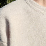 Belo Wool Round Knit