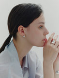 H Edition (W) Volume Lune Earrings