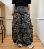 [unisex] Harsh Camo Cargo Wide Pants