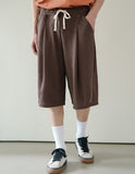 Light Deep Tuck Half Pants