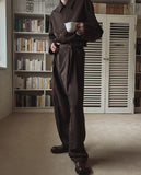 Minimal Belt Pintuck Slacks