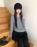 Wondeun Stripe One-Shoulder T-Shirt