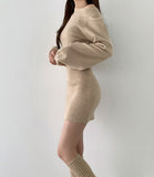 Feminine Mood Slim Fit H-Line Tight One Piece