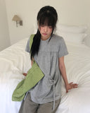 Hues Ribbon Pocket Short Sleeve T-shirt