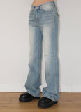 BACK POCKET BOOTCUT DENIM