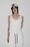 PUNCHING LACE SLEEVELESS BL
