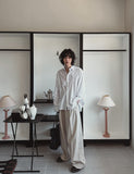 Modern three-tuck wide slacks