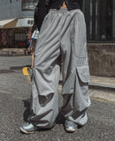 Naad Stitch Big Pocket Cargo Pants