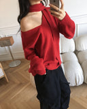 Culti V-Neck Off-Shoulder Muffler Knit Set