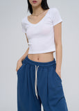 [U-BASIC] Soft cotton V-neck cropped T-shirt