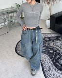Kend Rivet Pigment Crop Long Sleeve