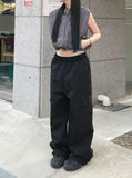 Low Wide Cargo Pants