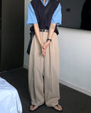 Moz Balloon Two-Tuck Pants