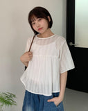 Nahui Lace Two-Way Pintuck Strap Ribbon Blouse