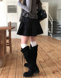 Ribbed Ruffle Line High Knee Socks