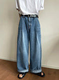 Roll-up wide washing denim