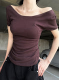 Shirring off-shoulder short sleeve tee