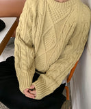 Poiru Cable Round Knit