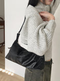 Right Leather Baguette Shoulder Bag
