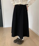 Suab Belt Pintuck Long Skirt