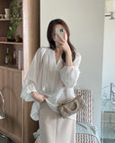 Macaron V-Shirring Blouse