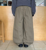 Puin pintuck cotton balloon wide pants