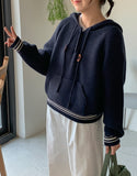 Chomin Half Open Waffle Wool Hood Knit