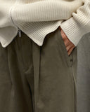 Living pintuck half-bending cotton pants