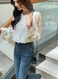 Lamang Frill Lace Puff Blouse