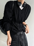 Cliff Cable V-neck Knit