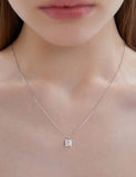 Essence Silver (W) H Moissanite Necklace 1.0CT