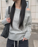 Fron shoulder slit knit