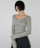 DEEP NECK LABEL LONGSLEEVE