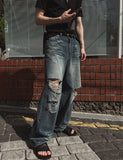 Depot damage embossed wide denim